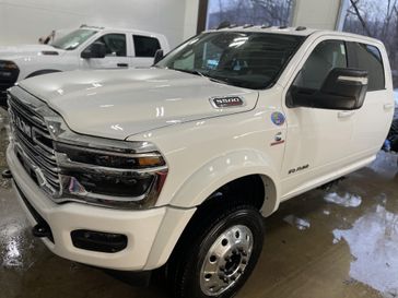 New 2026 RAM 5500 Big Horn Chassis Crew Cab 4x4 84' Ca