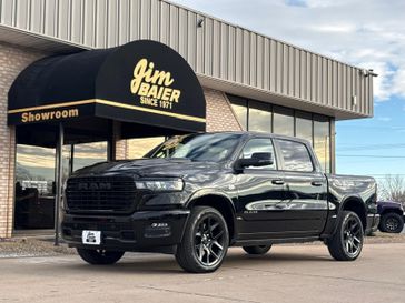 New 2026 RAM 1500 Laramie Crew Cab 4x4 5'7' Box