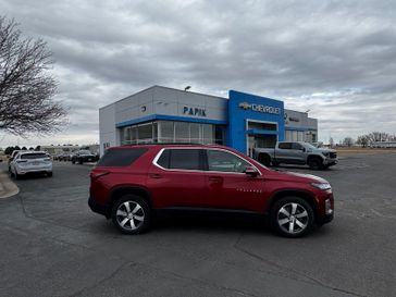 Used 2023 Chevrolet Traverse LT Leather