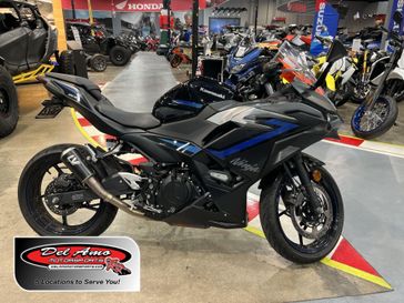 Used 2025 Kawasaki NINJA 500 SE ABS 