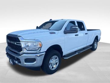 2024 RAM 2500 Tradesman Crew Cab 4x4 8' Box