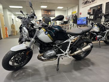 2023 BMW R nineT Pure in a OPTION 719 POLLUX METALLIC / LIGHT WHITE exterior color. Cross Country Cycle 201-288-0900 crosscountrycycle.net 