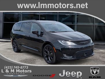 Used 2020 Chrysler Pacifica Touring L