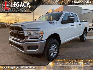 2024 RAM 2500 Tradesman Crew Cab 4x4 6'4' Box