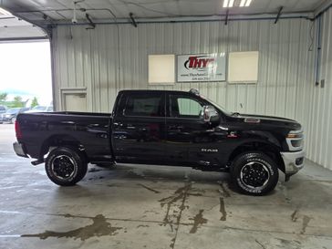 New 2025 RAM 2500 Laramie Crew Cab 4x4 6'4' Box