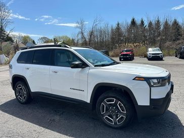 New 2026 Jeep Cherokee Laredo 4x4