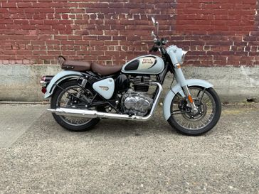 New 2024 Royal Enfield CLASSIC 350 