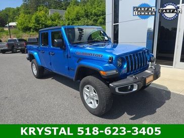 2022 Jeep Gladiator Sport