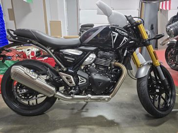 Phantom Black/Storm Grey