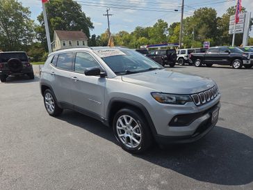 Used 2022 Jeep Compass Latitude Lux