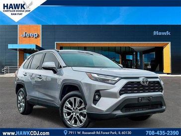 2022 Toyota RAV4 XLE Premium