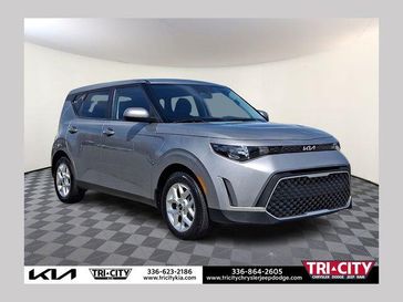 Used 2023 Kia Soul LX