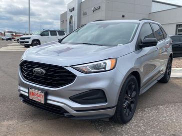 Used 2022 Ford Edge SE