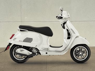 2024 Vespa GTS SUPER 300 