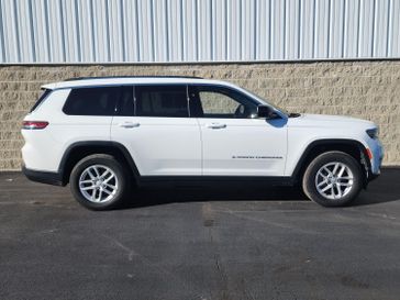 Used 2022 Jeep Grand Cherokee L Laredo