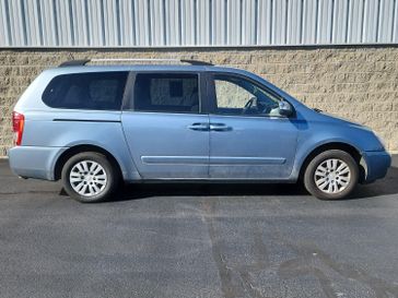 Used 2012 Kia Sedona LX