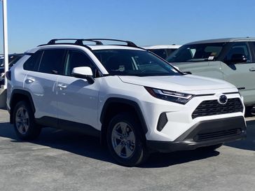 New 2025 Toyota RAV4 XLE