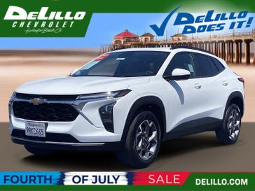 Used 2025 Chevrolet Trax LT