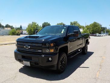2019 Chevrolet Silverado 2500HD Crew Cab LTZ 4WD
