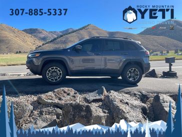 Used 2019 Jeep Cherokee Trailhawk Elite