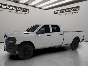 New 2026 RAM 2500 Tradesman Crew Cab 4x4 8' Box