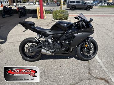 Used 2024 Yamaha YZF-R7 