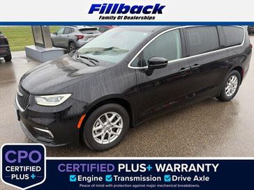Used 2024 Chrysler Pacifica Touring L