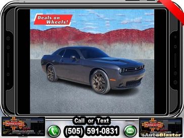 2022 Dodge Challenger SXT