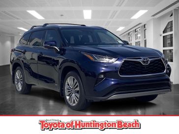 New 2026 Toyota Highlander Hybrid Platinum