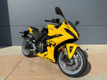 2025 Suzuki GSX-8R 
