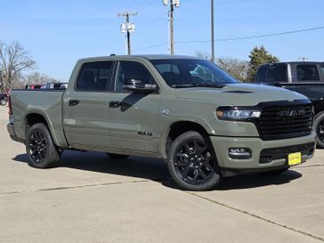 New 2026 RAM 1500 Laramie Crew Cab 4x4 5'7' Box