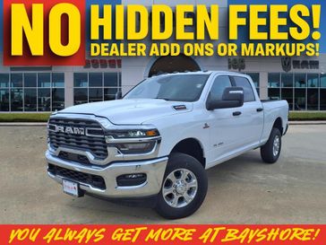2025 RAM 3500 Lone Star Crew Cab 4x4 6'4' Box