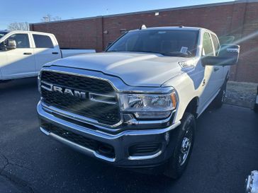 2024 RAM 2500 Tradesman Crew Cab 4x4 6'4' Box