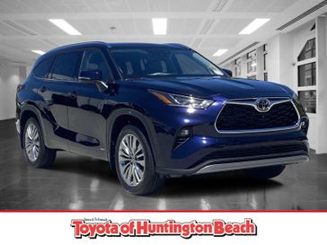 New 2026 Toyota Highlander Hybrid Platinum
