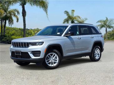 New 2026 Jeep Grand Cherokee Laredo X 4x2 in a Silver Zynith exterior color and Global Blackinterior. Southbay Chrysler Jeep Dodge Ram (424) 404-5521 pixelmotiondemo.com 