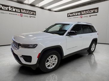 Used 2024 Jeep Grand Cherokee Laredo