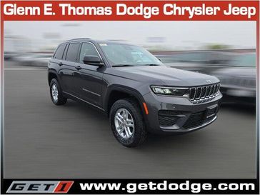 2025 Jeep Grand Cherokee Laredo 4x2