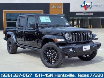 2025 Jeep Gladiator Nighthawk 4x4