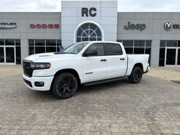 New 2026 RAM 1500 Express Crew Cab 4x4 5'7' Box