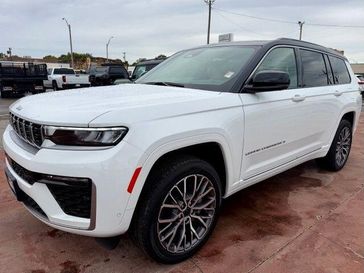 New 2027 Jeep Grand Cherokee Summit