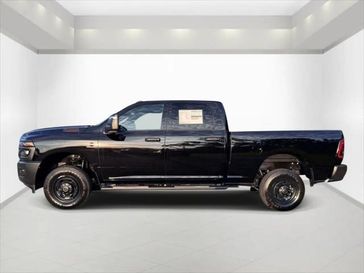 New 2026 RAM 2500 Tradesman Crew Cab 4x4 6'4' Box