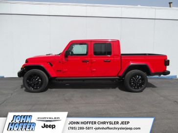 2025 Jeep Gladiator Nighthawk