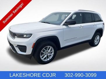 2025 Jeep Grand Cherokee Laredo X 4x4