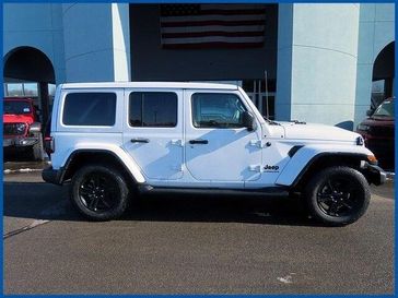 Used 2023 Jeep Wrangler Altitude