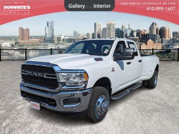 2024 RAM 3500 Tradesman 4x4 Crew Cab