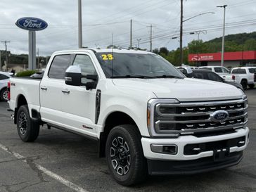 Star White Metallic Tri Coat