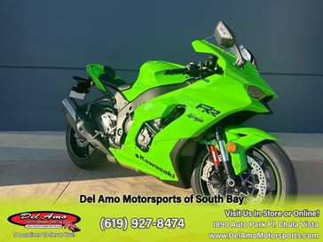 2024 Kawasaki ZX1002TRFNL-GN1  in a LIME GREEN/EBONY exterior color. Del Amo Motorsports of South Bay (619) 547-1937 delamomotorsports.com 