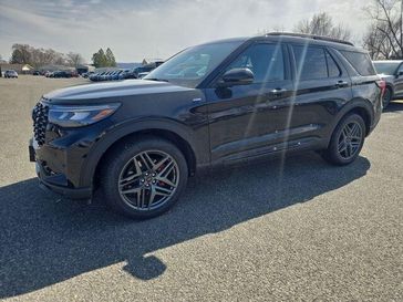 New 2026 Ford Explorer ST-Line