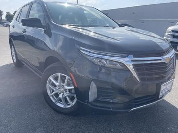 2022 Chevrolet Equinox LT in a Mosaic Black Metallic exterior color and Jet Blackinterior. Ventura Auto Center 866-978-2178 venturaautocenter.com 