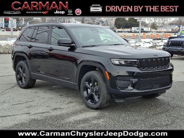 New 2025 Jeep Grand Cherokee Altitude X 4x4